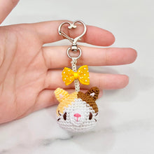 Load image into Gallery viewer, Calico Cat Keychain Pattern
