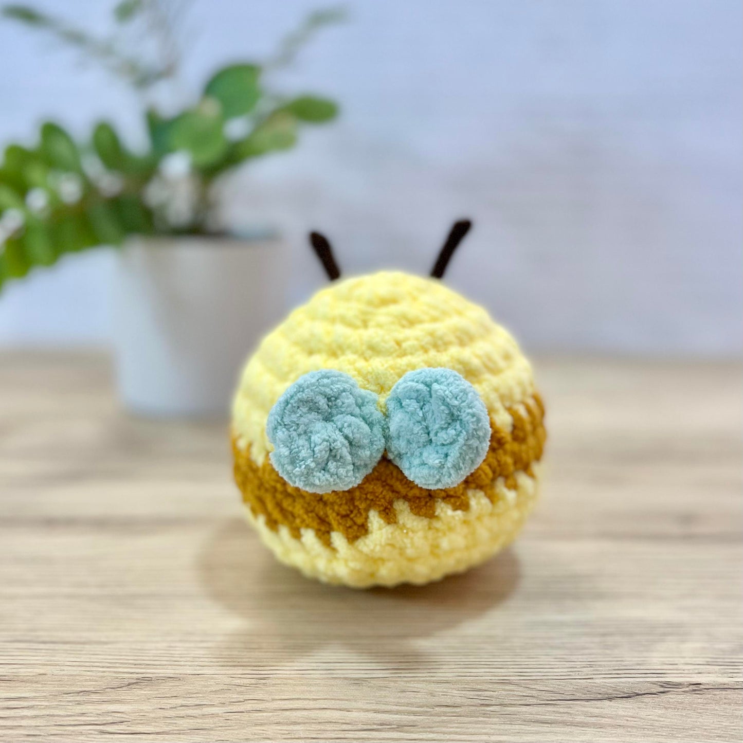Bee Pattern