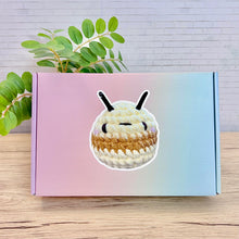 Load image into Gallery viewer, Bee DIY Kit
