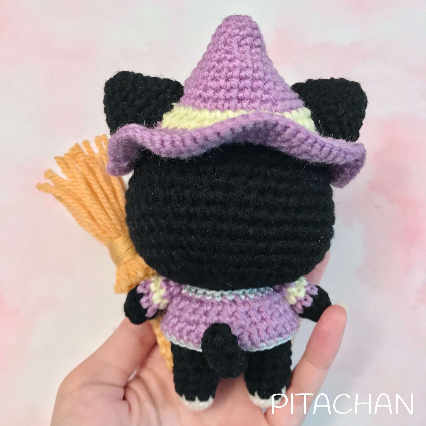 Kuro the Cat Wizard Pattern